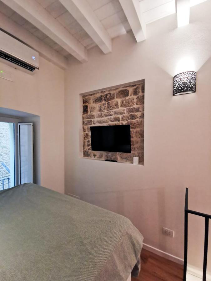 Corte San Triggiano 13 Citta Vecchia, 巴里 外观 照片