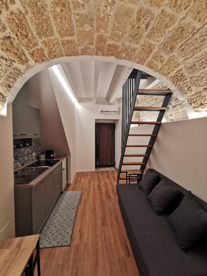 Corte San Triggiano 13 Citta Vecchia, 巴里 外观 照片