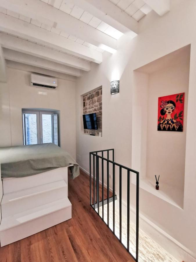 Corte San Triggiano 13 Citta Vecchia, 巴里 外观 照片