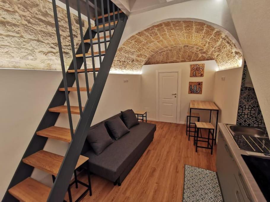 Corte San Triggiano 13 Citta Vecchia, 巴里 外观 照片